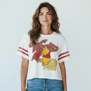 Disney Winnie the Pooh Womens Varsity Shirt M Cream Crop Shirt Retro Distressed